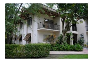 9472 SW 77th Ave APT P7, Miami, FL 33156, Sold 10/09/15