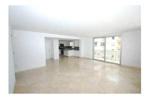 1020 Meridian Ave, Miami Beach, FL 33139, Sold 10/01/15