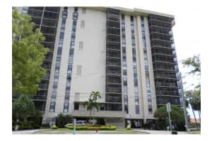2500 NE 135th St C111, North Miami, FL 33181, Sold 11/04/15