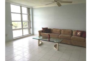 9800 W Bay Harbor Dr, Bay Harbor Islands, FL 33154, Sold 12/03/15