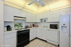575 Crandon Blvd, Key Biscayne, FL 33149, Sold 12/02/16