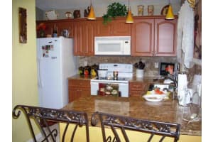 9293 NW 120th Terrace, Hialeah Gardens, FL 33018, Sold 02/11/16