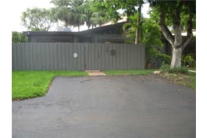 9348 SW 132nd St, Miami, FL 33176, Sold 10/16/15