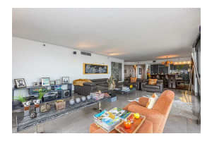 1581 Brickell Ave, Miami, FL 33129, Sold 04/12/16