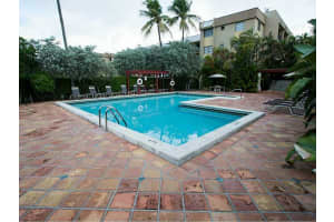 10421 N Kendall Dr APT C204, Miami, FL 33176, Sold 09/14/15