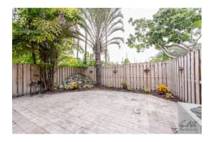 265 City View Dr, Fort Lauderdale, FL 33311, Sold 09/18/15