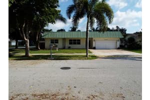 8405 SW 26th Pl, Davie, FL 33328, Sold 12/04/15
