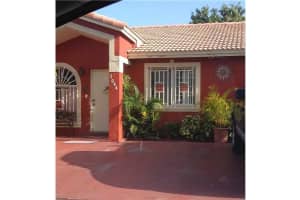7644 NW 180th Terrace, Hialeah, FL 33015, Sold 09/10/15