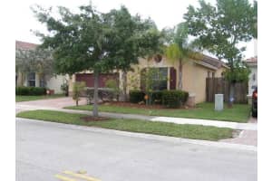 419 NE 20th Ave, Homestead, FL 33033, Sold 09/29/15