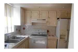 801 W Oakland Park Blvd APT B8, Wilton Manors, FL 33311, Sold 10/09/15