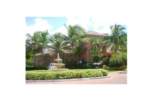 8290 Lake Dr, Doral, FL 33166, Sold 10/29/15