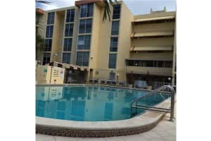 253 172nd St, Sunny Isles Beach, FL 33160, Sold 01/15/16