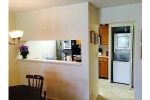 11200 SW 13th St, Pembroke Pines, FL 33025, Sold 11/09/15