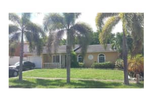 9220 Crescent Dr, Miramar, FL 33025, Sold 11/03/15