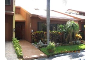 457 SE 11th Terrace, Dania Beach, FL 33004, Sold 09/23/15