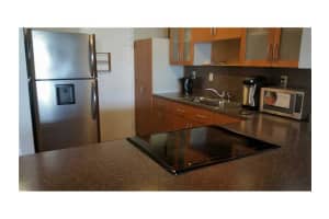 10101 E Bay Harbor Dr, Bay Harbor Islands, FL 33154, Sold 01/26/16