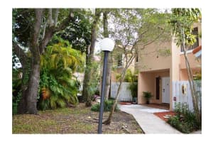 11820 SW 80th St, Miami, FL 33183, Sold 02/10/16