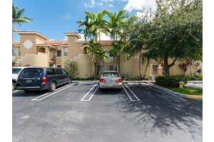 7830 NW 6th St, Pembroke Pines, FL 33024, Sold 10/05/15