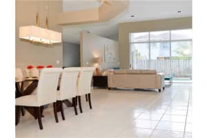 11620 SW 10th St, Pembroke Pines, FL 33025, Sold 11/23/15