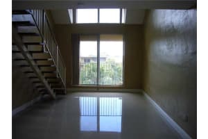 6890 N Kendall Dr APT B401, Pinecrest, FL 33156, Sold 09/30/15