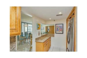 6061 Collins Ave #6c, Miami Beach, FL 33141, Sold 11/10/15