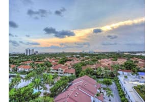 3610 Yacht Club Dr, Miami, FL 33180, Sold 04/25/16