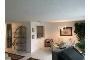 5244 NW 103rd Ave, Doral, FL 33178, Sold 12/01/15