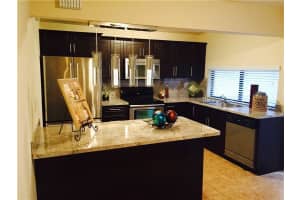 4700 SW 67th Ave APT P7, Miami, FL 33155, Sold 10/27/15