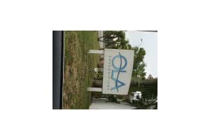 15221 NE 6th Ave #205a, Miami, FL 33162, Sold 05/26/16