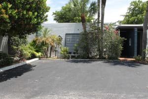 6358 Milk Wagon Ln, Miami Lakes, FL 33014, Sold 11/09/15
