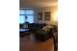 3375 N Country Club Dr, Miami, FL 33180, Sold 03/24/16