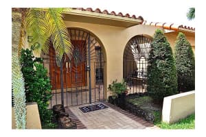 1950 SW 123rd Ct, Miami, FL 33175, Sold 11/30/15