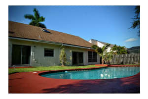 9110 Crescent Dr, Miramar, FL 33025, Sold 10/30/15