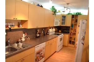 1301 NE 7th St, Hallandale Beach, FL 33009, Sold 01/08/16