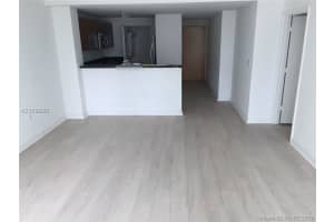 244 Biscayne Blvd, Miami, FL 33132, Sold 10/17/16