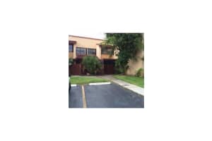 291 W Park Dr, Miami, FL 33172, Sold 01/08/16