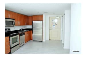 101 E Flagler St, Miami, FL 33131, Sold 03/03/16