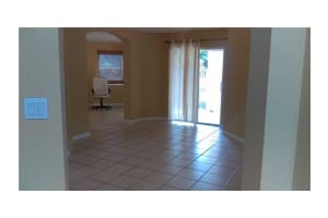 4717 SW 163rd Pl, Miami, FL 33185, Sold 12/09/15