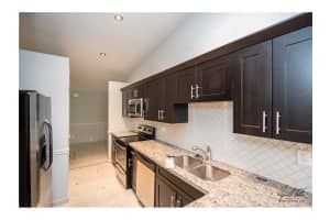 7839 NW 41st St, Sunrise, FL 33351, Sold 12/04/15