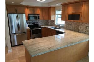8233 Harding Ave, Miami Beach, FL 33141, Sold 11/29/16