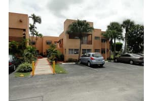 11113 NW 7th St, Miami, FL 33172, Sold 12/16/15