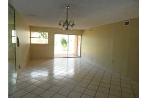 11113 NW 7th St, Miami, FL 33172, Sold 12/16/15