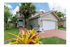 16283 SW 44th Ln, Miami, FL 33185, Sold 12/08/15