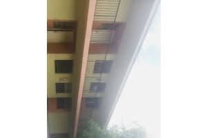 4059 Lakeside Dr, Tamarac, FL 33319, Sold 10/30/15