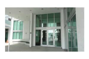 7930 East Dr, North Bay Village, FL 33141, Sold 08/12/16
