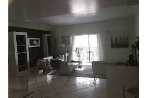 5415 Collins Ave PH C, Miami Beach, FL 33140, Sold 02/05/16