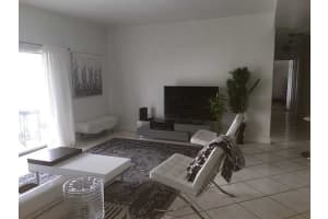 5415 Collins Ave PH C, Miami Beach, FL 33140, Sold 02/05/16