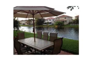 9907 NW 20th St, Pembroke Pines, FL 33024, Sold 02/03/16