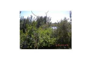 8240 SW 210th St, Cutler Bay, FL 33189, Sold 11/01/15