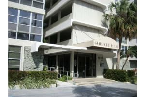 9800 W Bay Harbor Dr, Bay Harbor Islands, FL 33154, Sold 02/15/16